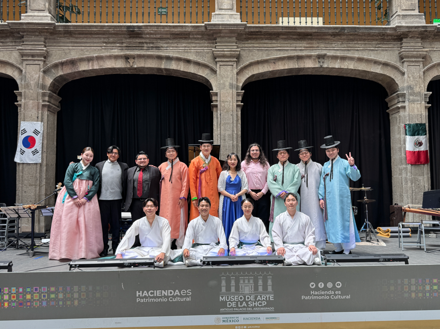 공연팀 단체사진