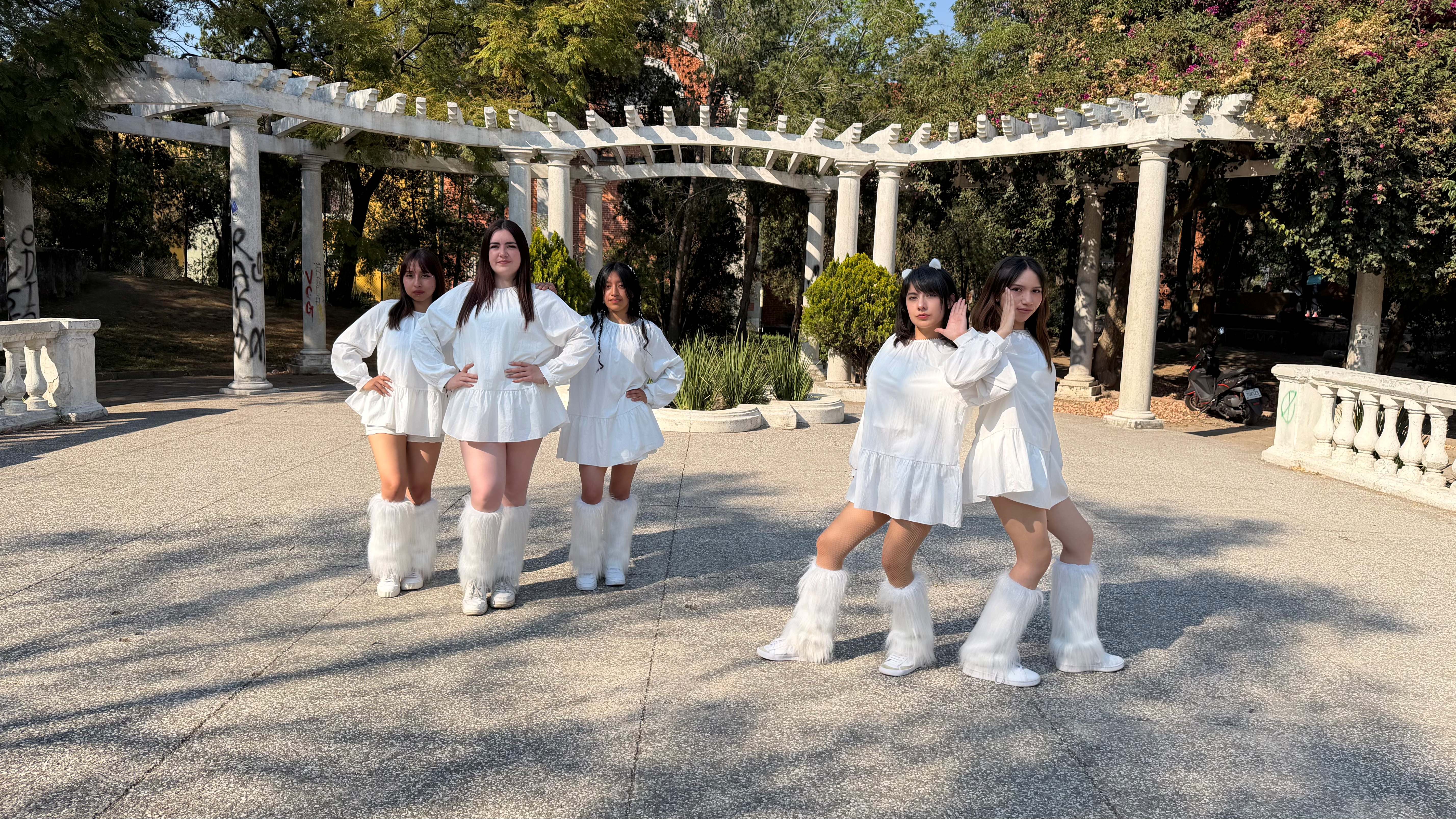 [KATZ BEAT] #KpopDanceCover: AtHeart 앳하트 'Plot Twist'